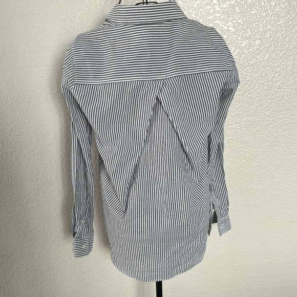 Athleta Blue and White Striped Button Down Shirt - Picture 3 of 4